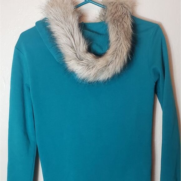 Justice turquoise sweatshirt  - Picture 2 of 3